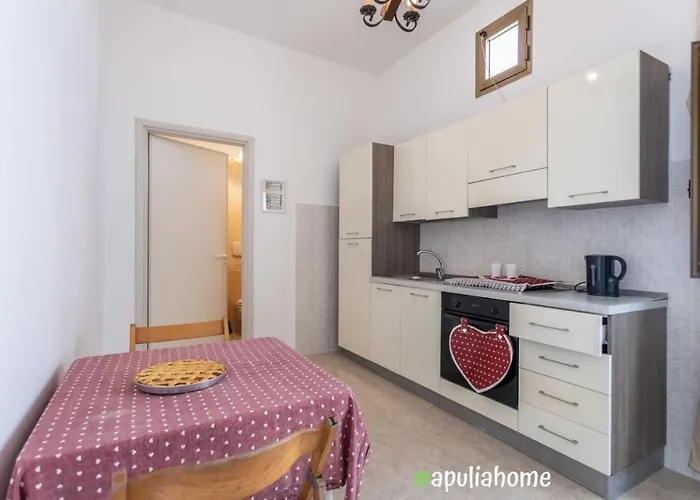 Eleonora A 100mt Dal Mare - Apulia * Capilungo